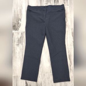Worthington Black/Gray Cropped Slacks